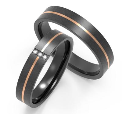 China Polished Black Titanium Zirconium Couple Ring With Cubic Zirconia Two Tones IP Rose Gold for sale