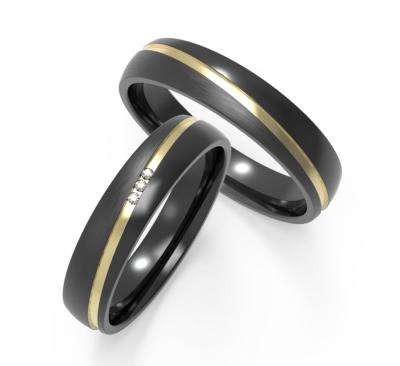 China Matte And Glossy Black Titanium Ring Polished With K Gold Inset Zircon Design for sale