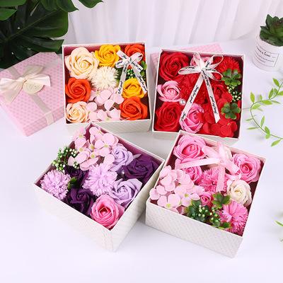 China Various 2022 New And Hot Flowering Mother's Day Valentines Day Plant Rose Soap Artificial Flowers For Gift Box à venda