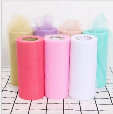 中国 Cheap Wedding Decoration Mesh Fabric White Pink Black 44 Colors Tulle Rolls Tulle TUTU Fabric For Wedding Supplies 販売のため