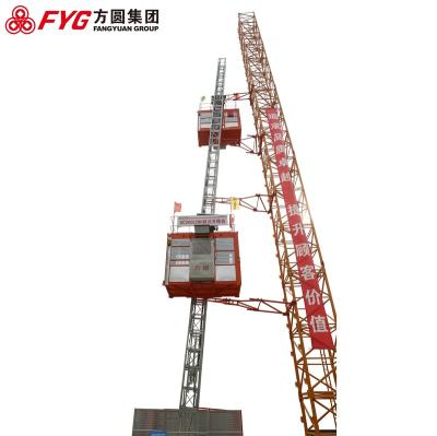 Chine SC200 Construction Hoist Elevator high quality double cages site lift à vendre