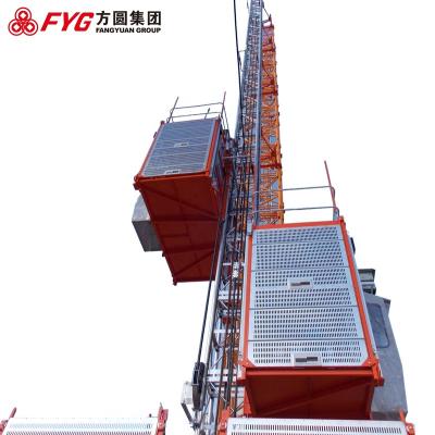 Cina SC200/200 Construction Hoist Elevator high quality  building lifter in vendita