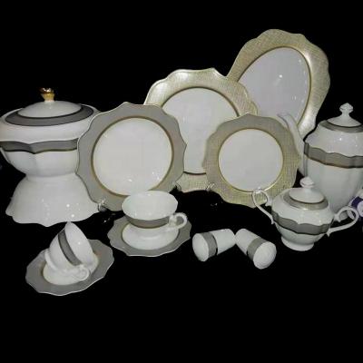 China HEYUN New Viable Bone China 66pcs Tableware Luxury Shape Dinner Set More Design for sale