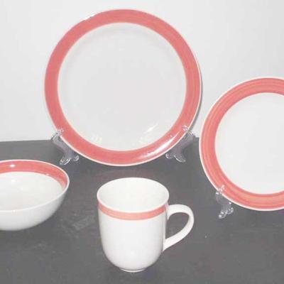 China Viable New Style Hand Painted Porcelain Dinnerware and Ceramic Dinner Set Made in Italian POS Larger Picture for sale