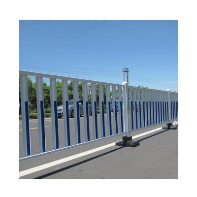 China No Fading Road Traffic Divider Barrier Top Selling Guardrail For Control Guardrail for sale