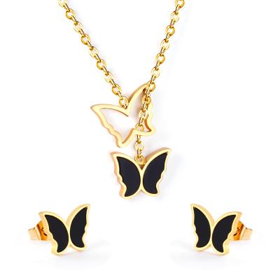 China YUJIN 2022 TRENDY Wholesale Fashion Gold Plated Stainless Steel Animals Necklace Butterfly Pendant Jewelry Set For Women for sale