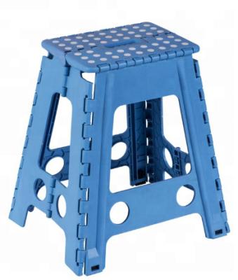 China Portable Plastic Folding Garden Step Stool With Wave Handle for sale