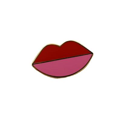 China Nickel Free Soft Enamel Color Filling Lipstick Badge Custom Pins for sale