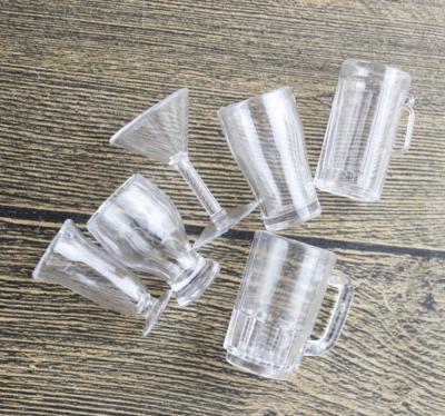 China Hot Selling Creative DIY Mini Wine Glasses Mini Wine Glasses Cup Acrylic Beer Mug Shape Keychains Key Chain for sale