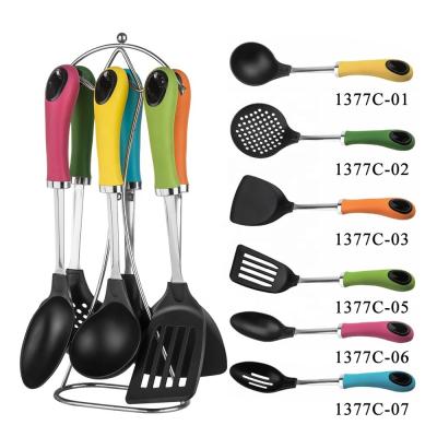 China Sustainable Kitchen Utensil Set for Home Cooking Plastic Cooking Tools and Accessories for sale