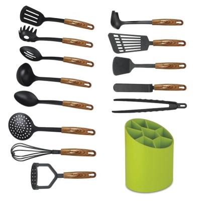 China Turn Your Home Kitchen into a Culinary Haven with These Cooking Tool Sets for sale