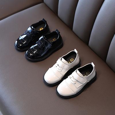 China Black Deodorization Children's Shoes Leather Trim 2020 Soft Unique British Style Children's Girl's Black Leather Shoes New Shoes for sale