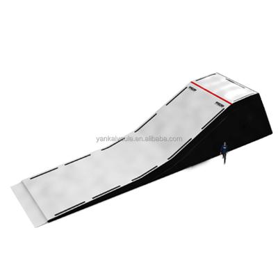 China Rental Or Home Detachable Ramp Cover PVC Ues 0.9mm Inflatable Landing Air Bag For Bmx Fmx Mtb Freestyle Sports for sale