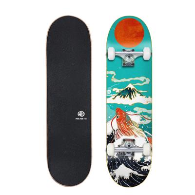 China Professional Youth Board High Speed ​​Drift Maple Russian Skateboard With Adult for sale