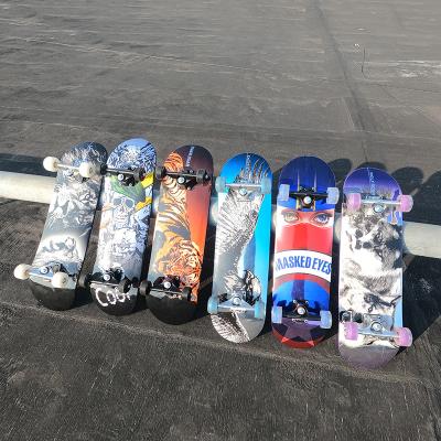 China Wholesales Custom Youth 28 Inch Complete Kid Skateboard Plastic Skateboard With Bright Surface for sale