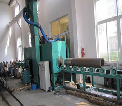 China Building Material Shops Professional Steel Pipe Shot Blasting Machine , Steel Pipe Inner and Outer Wall Shot Blasting Machine for sale