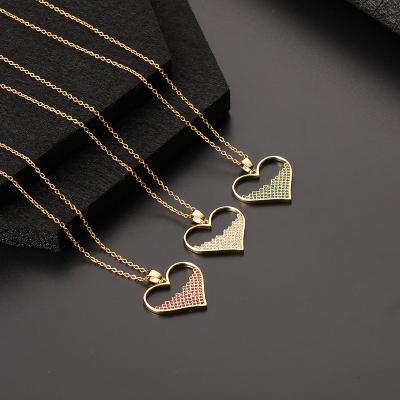 China Fashion Trendy Hot Selling Simple Multicolor Zircon Heart Pendant Necklace Fashion Rhinestone Peach Heart Necklace Gold Plated For Girls for sale