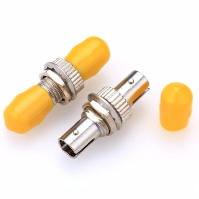 Chine St jaune de simplex aux matériaux optiques en métal de fibre d'adaptateur de St pour le réseau de Ftth à vendre