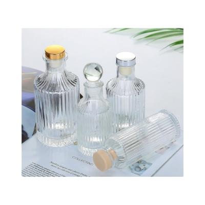 China Wholesale Stocked Manufacturer Mini Gift Presents Mini Greenhouse Retro Vases Color Glass Vase for sale