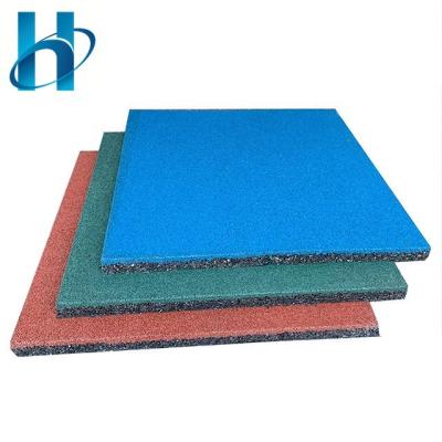 China Mats Rubber Flooring Eco-Friendly Playground Outdoor Rubber Yard Flooring 15-50mm Modern Park Antivibration for sale