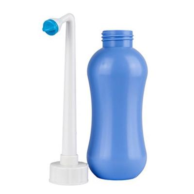 China Eco-friendly Outdoor Camping Personal Hygiene Cleansing Bidet 380ML Travel Portable Bidet Sprayer Handheld Bottle Convenient With Bag for sale