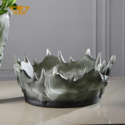 China Europe Artist Limited Edition Rhino Design Craft Living Room Novelty Animal Fruit Bowl Centerpiece for sale