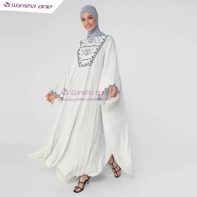 China 2022 Women Muslim Turkish Abaya Dress Dubai Long Sleeve Dress Contrast Burkha Outfits Luxurious Slim Islamic Abaya Wholesale Color Muslim for sale