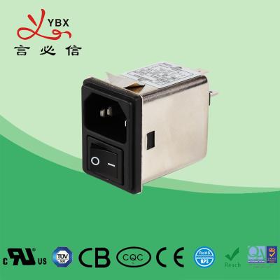 China 2 de zekeringsschroef zet de Contactdoosfilter 1 van de InhamWisselstroom op - de Frequentie van 10A 220v 50/60Hz Oprating Te koop