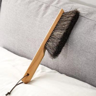 China Sustainable Wholesale PP Material Soft-Stiffened Cleaning Brush With Long Wooden Handle for sale