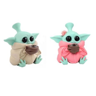 China Grogu Minimalist Hot Sale Baby Yoda Portable Glass Smoking Pipe For Gift Silicone Smoking Pipes Smoking Accessories for sale