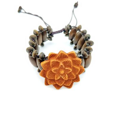 China New China wood bead flower shape bracelet national style carving craft bracelet for sale