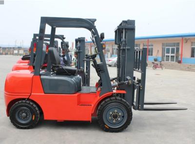 China Warehouse ISUZU Engine 1070mm 3 Ton Diesel Forklift for sale