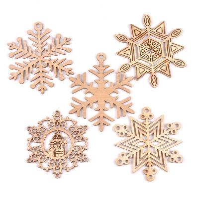 China China DIY Wooden Christmas Ornaments Unfinished Wooden Cutouts Snowflake Snowflake for Christmas Tree Hanging Christmas Decoration for sale