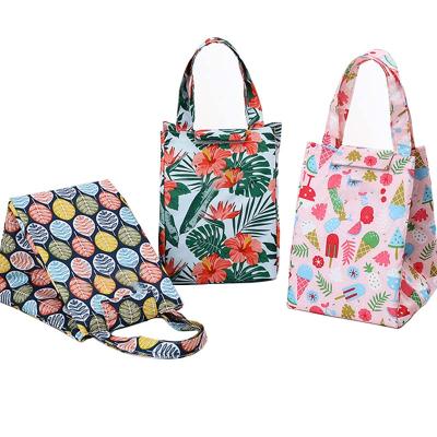 China Fashion print waterpr bags waterproof floral multicolor cooler hand pack thermal lunch bag for sale