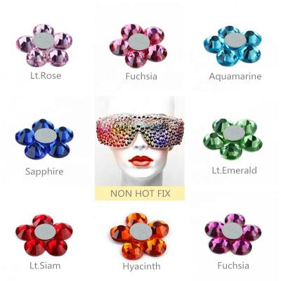 China Wholesale Lead Free Nail Art Rhinestone For Iron On Crystal Design 2020 Environmental Friendly Non-hot Fix Rhinestones Shape Colorful DIY Decoration for sale