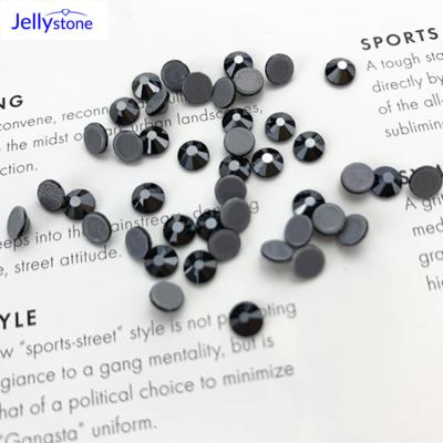 China Jelly Stone Jet Hematite Environmental Friendly /lots 1440 Opp Packed Hot Fix Rhinestones K5 Glass Crystal Bead With Glue For Rhinestone Nets for sale