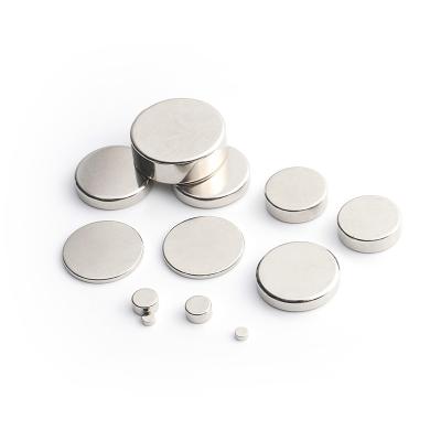 China Industrial Magnet N52 Rare Earth Neodymium Round Disc Magnet for sale