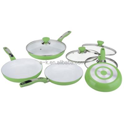 China Sustainable Hot Selling Silicone Handle Aluminum Pans Non Stick Non Stick Frying Pan Set for sale