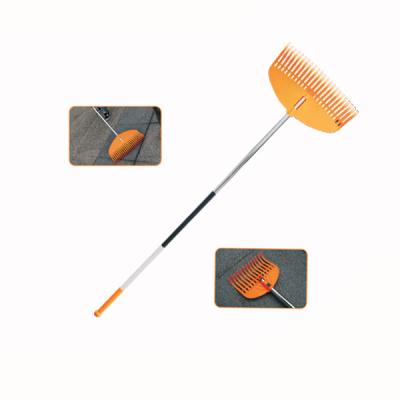 China Upgrade Gardening Experience with This Plastic Leaf Rake and Easy to Handle for sale