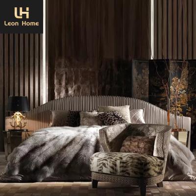 China Quality Villa Master Bedroom set Elegant Shape king size bed modern luxury italian leather up-holstered  beds for sale