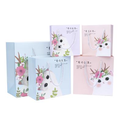 China Eco-Friendly High Quality Biodegradable Paper Logo Bag Jewelry Gift Bag With Handle for sale