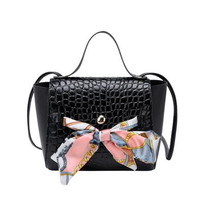 China New Daily Lifestyle Crocodile Pattern Cross - Body Shoulder Lady Bags Butterfly Bow Scarf Travel Handbags A0037 for sale