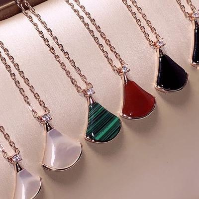 China New Design Original 925 Version Necklace Clavicle Women Clavicle Logo FASHIONABLE Silver High Dreamy High Chain Female Gemstone BV Pendant Jewelry for sale