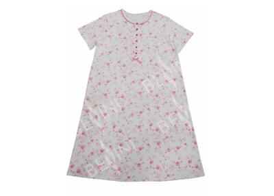 China Baumwollpyjama-Kleiderfrauen plus Größen-Nachthemden mit rosa friedlichen Knopf Placket-Satin-Bögen zu verkaufen