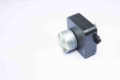 China Durable Plastic Gearbox Brush DC Gear Motor 40dB Noise Level Customized Size for sale