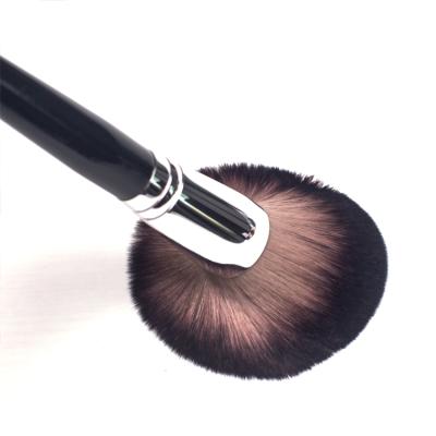 China Angular Blush Makeup Brush 2020 China Factory Private Label Powder Brush Handmade Professional Vegan Cosmetic Makeup Brush for sale