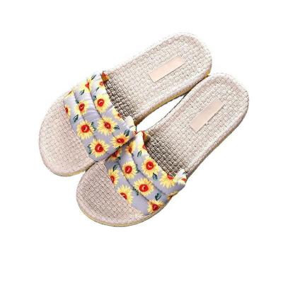 China Fashion Trend Outdoor Sandals For Girls Cute Ladies Shoes Women Sandals Summer Slippers for sale