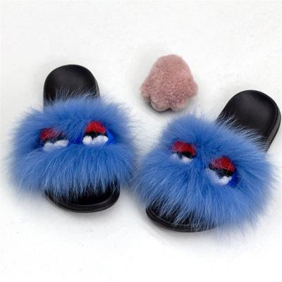 China Fashion Trend Slippers Women Wholesale Home Sliders Ease Hairy Summer Sandals Ladies Flat Shoes for sale