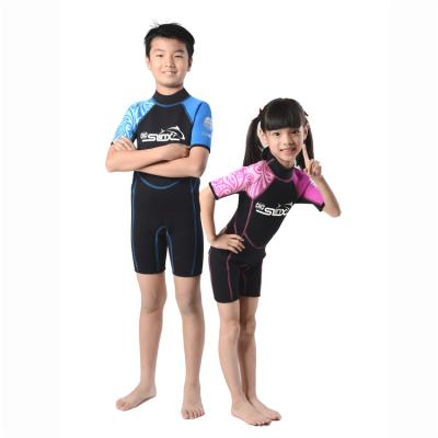 China Antibacterial Stain Goods In Black Super High End Running Blue Green Pink Blue Green 2mm CR Neoprene Stretch 2mm Sleeve Short Leg Wetsuit For Kids for sale