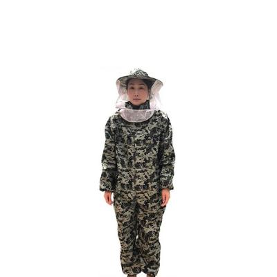 China High Quality Camouflage Anti-bee Clothing Tools Spacesuit Safety Bee Suit Beekeeper Beekeeping One-Piece Suit for sale